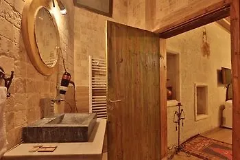 El Nazar And Cave Hotel 2*
