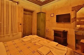 El Nazar And Cave Hotel