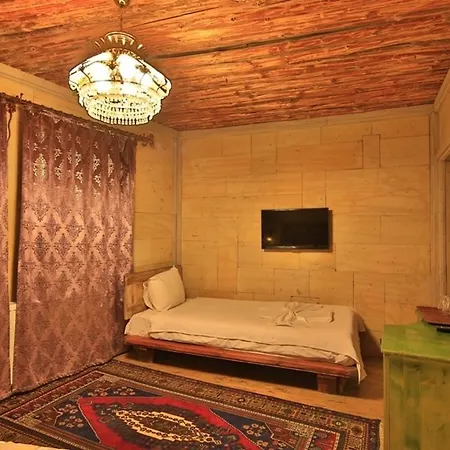 El Nazar And Cave 2*
