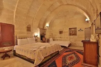 El Nazar And Cave Hotel