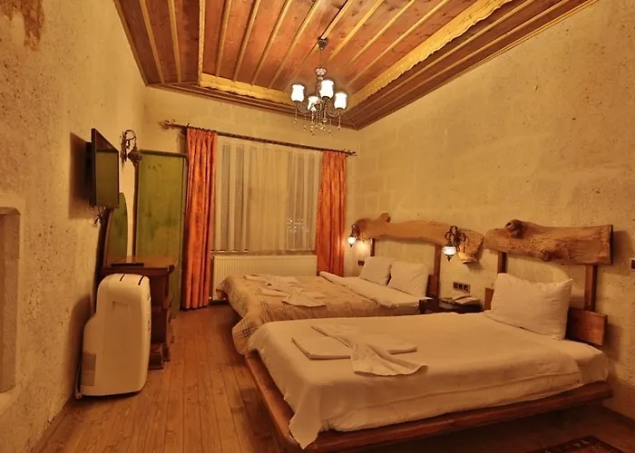 El Nazar And Cave 호텔 2*