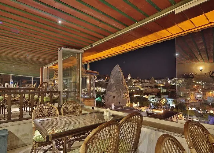 El Nazar And Cave 괴레메