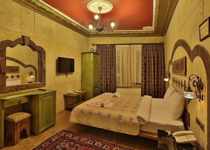 El Nazar And Cave 호텔 2*